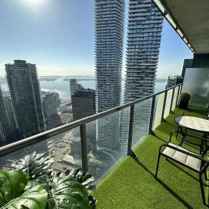 luxury-downtown-toronto-2-bedroom-suite-with-city-and.niagara-fallshotels.com/